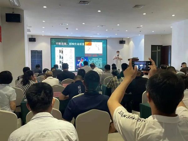 “河北省反射療法協(xié)會脊柱側彎專業(yè)委員會成立大會”在石家莊直樂矯形中醫(yī)醫(yī)院順利召開